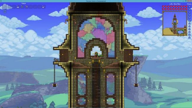 Опитните участници в проекта Terraria строят големи къщи наведнъж, докато един играч може да има няколко знака и съответно жилища