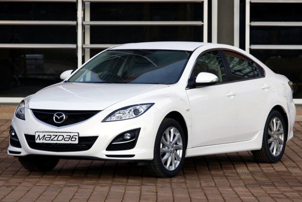 Автомобіль Mazda6 можна придбати за $ 1500-4500