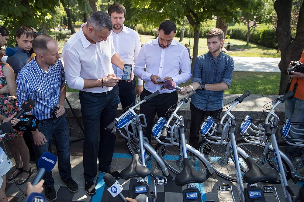 Компанія «Nextbike», з якою міська влада впроваджує пілотний проект велопроката, була заснована в 2004 році в Лейпцигу