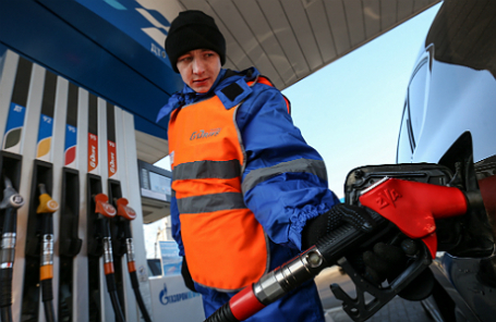 Нафтові компанії повідомили, що ціни на паливо підвищуються - це відбувається з початку березня 2016 року