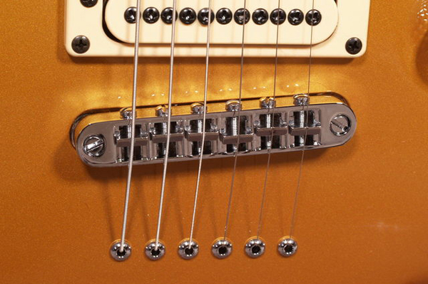 Typical Tune-o-matic bridge with a stopbar